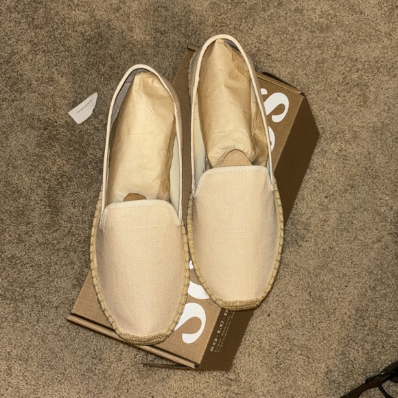 NWT Soludos Piping Smoking Espadrille. Box included - Picture 3 of 7